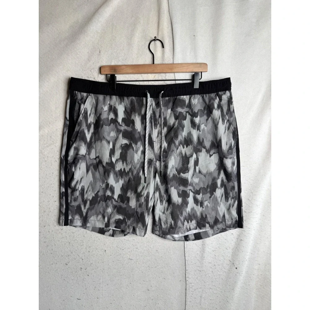 Eddie Bauer Gray Abstract Print Swim Trunks Mens XXL EMS3017 Zipper Pocket